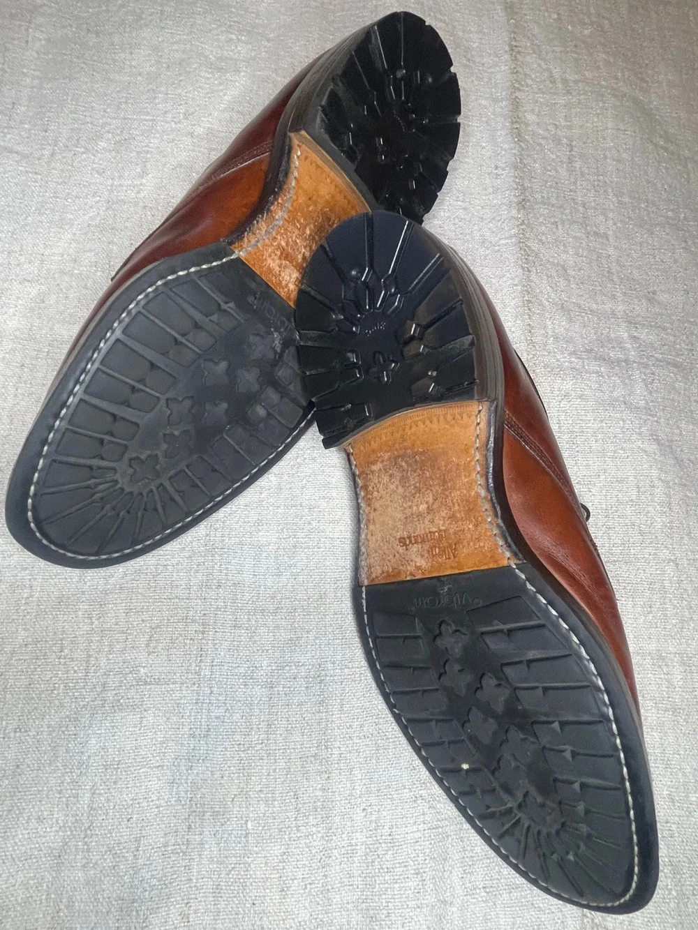 Allen Edmonds Dellwood Brown Split Toe Derby Dress Shoes 11D Leather Vibram Sole
